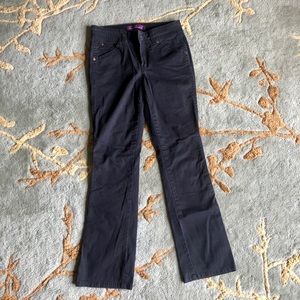 Black Gloria Vanderbilt jeans